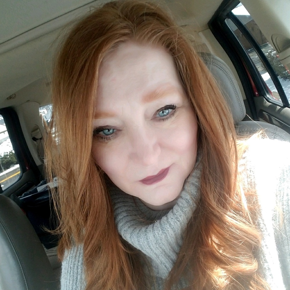 Meet your Posher, Debra